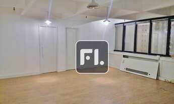 Imagem 2: Conjunto, 150 m² - venda por R$ 1.300.000,02 ou aluguel por R$ 8.666,03/mês - Itaim Bibi