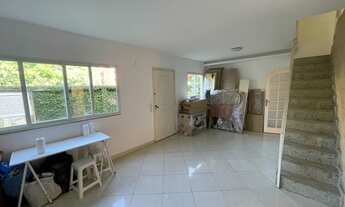 Imagem 3: Casa de condomínio possui 170m² com 3 quartos sendo 1 suíte, mais dependência completa