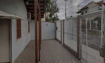 Imagem 3: Térrea para venda com 180 metros quadrados com 3 quartos em Sumaré - Alvorada - RS