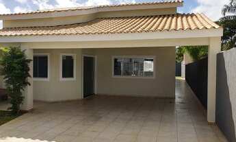 Imagem: Casa de condomínio para venda possui 240