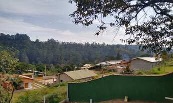 Imagem 4: Chácara para venda possui 200 metros quadrados com 2 quartos. Terreno com 750 metros