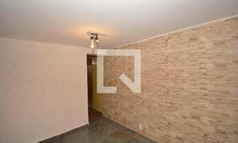 Imagem 2: Casa para Aluguel - Vila Valqueire, 2 Quartos, 70 m2