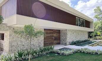 Imagem 6: Casa de condomínio para venda possui 715 metros quadrados com 5 quartos