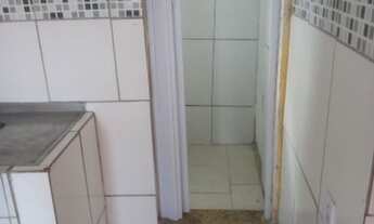 Imagem 3: Aluga-se casas de 1 e 2 quartos em cajazera 7 água e luz incluso * luz