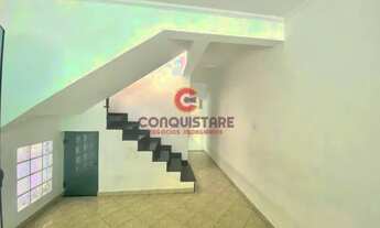 Imagem 4: Casa para aluguel possui 183 metros quadrados com 4 quartos em Jardim Las Vegas - Santo An