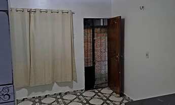 Imagem: Alugo essa casa em icoaraci, ao lado da