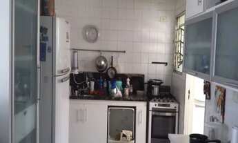 Imagem 3: Casa á venda com 3 dormitórios e 1 edícula aos fundos no condomínio Villaggio d' Itál