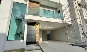 Imagem 3: Sobrado/triplex com 3 suítes em Condomínio no São Gabriel em Colombo