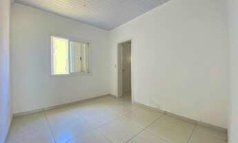 Imagem 2: Casa para venda com 124 metros quadrados com 3 quartos em Jardim Beira-Mar - Capão da Cano