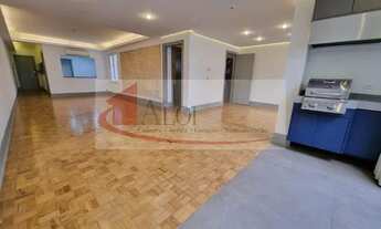 Imagem: Lindo e amplo apartamento reformado com