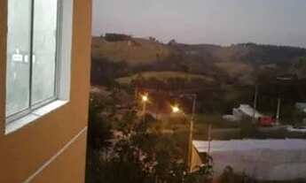 Imagem 2: Sobrado para Venda em Mogi das Cruzes, Botujuru, 2 dormitórios, 1 banheiro, 1 vaga