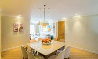 Imagem 7: Apartamento à Venda - Centro, 3 Quartos, 135 m2