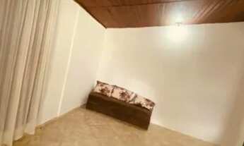 Imagem 11: Casa colonial em condomínio arborizado em ilha de Guaratiba porteira fechada