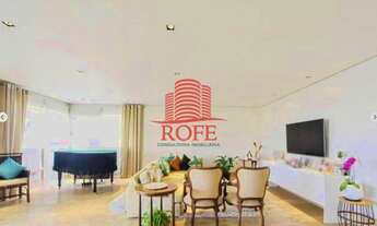 Imagem 6: Apartamento de 240 m² para venda no Brooklin. São 4 suítes + 1 escritório. 4 vagas fixas