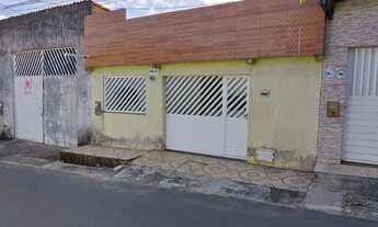 Imagem: Casa Grande em ótima localização( Lagarto