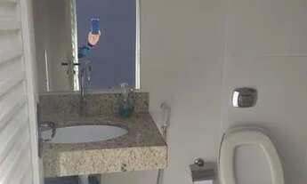 Imagem 3: Vendo rancho as margens da represa de Três Marias