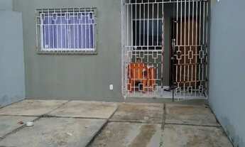 Imagem 2: Vendo chave de casa no rosa de maio