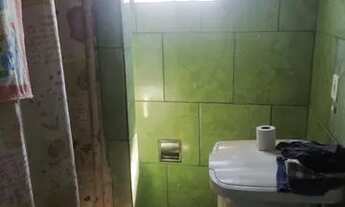 Imagem 6: Casa de 2 Andares com Suíte, Quintal e Proximidade ao Bangu Shopping