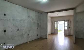 Imagem 6: Casa com 04 dormitórios sendo uma suíte, próximo do bairro Nações. Excelente localização!