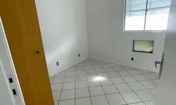 Imagem 2: Apartamento de 02 Quartos com Suíte em Jardim Camburi