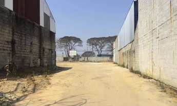 Imagem 4: Área, 1800 m² - venda por R$ 1.800.000,00 ou aluguel por R$ 7.015,00/mês - Vila Galvão - C