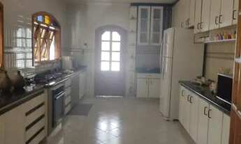 Imagem 5: Sobrado no Jardim Britânia com 4 quartos (sendo duas suítes com varanda