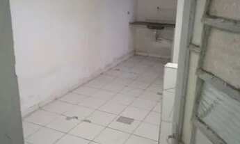 Imagem 3: Aluga-se kitnet Casa com 1 dormitório