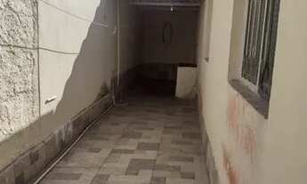 Imagem 4: Casa Sepetiba 1 Quarto sala cozinha banheiro área de serviço Rua Dna. Noemia esquina E