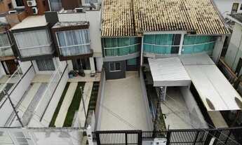 Imagem: VENDO CASA 2 SUÍTES CAMBORIÚ