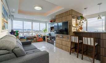 Imagem 2: Apartamento para Venda - 105.8m², 3 dormitórios, sendo 1 suites, 3 vagas - Petrópolis