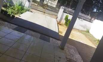 Imagem 2: Vendo casa, ótima localização oportunidade para quem quer investir em venda ou aluguel