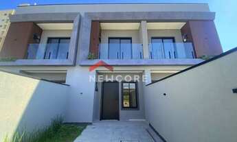 Imagem: Sobrado em Rua 418 - Morretes - Itapema/SC