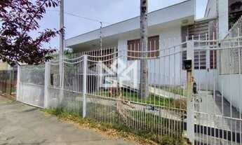 Imagem 2: Casa mobiliada para aluguel em Vila Ipiranga, Porto Alegre 3 quartos, piscina e varanda g