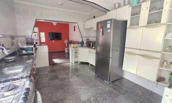 Imagem: Casa para venda em Vila Carmela II com 3