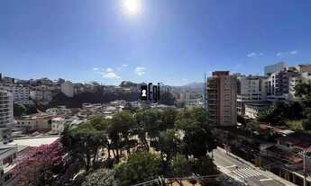 Imagem 2: Imóvel para venda com 161 metros quadrados com 4 quartos em Jardim Glória - Juiz de Fora