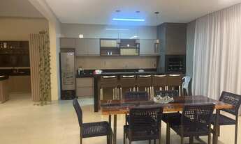 Imagem 5: Apartamento para venda tem 326 metros quadrados com 4 quartos