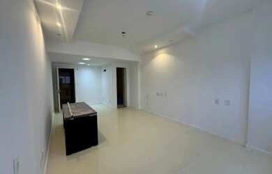 Imagem 4: Sala Comercial à Venda, andar alto, nascente, Ed. Empresarial Costa Andrade no Caminho das