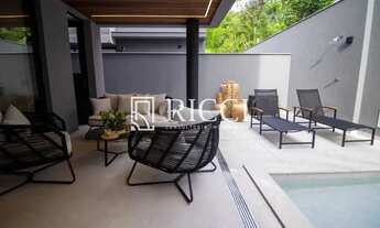 Imagem 6: Luxuosa Casa de 4 Quartos em Condomínio de Juquehy com 4 Suítes e 6 Banheiros - São Sebast