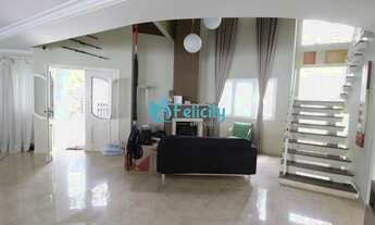 Imagem 2: Casa com 5 suítes, 3 vagas, 500m2 no City América