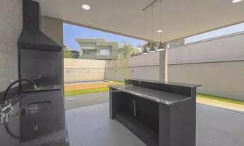 Imagem 7: Casa Térrea para aluguel com 277 metros quadrados com 4 quartos