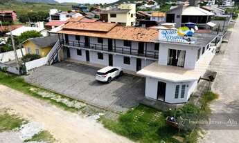 Imagem: Pousada a venda a 700 metros da Praia da