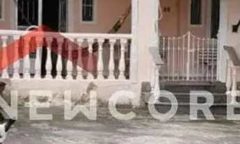 Imagem: Casa em Rua Francisca Marques - Rocha