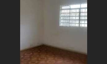 Imagem 3: Casa com 3 dormitórios, terreno inteiro