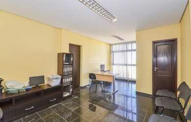 Imagem 5: Ponto comercial/Loja/Box para venda tem 31 metros quadrados em Centro - Curitiba - PR