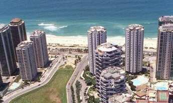 Imagem 6: Cobertura para venda possui 900 metros quadrados com 4 quartos