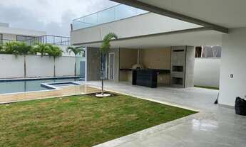 Imagem 6: Casa de condomínio para venda tem 615 metros quadrados com 4 quartos