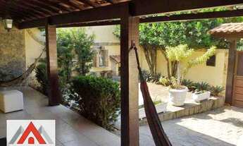 Imagem 2: Casa com 4 dormitórios à venda, 200 m² por R$ 750.000,00 - Maria Paula - Niterói/RJ