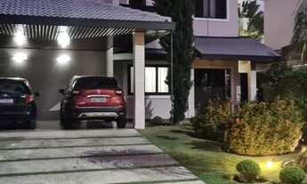 Imagem 5: Casa de condomínio para venda tem 400 metros quadrados com 4 quartos