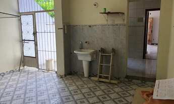 Imagem 6: Casa para venda possui 200 metros quadrados com 2 quartos em Colégio - Rio de Janeiro - RJ