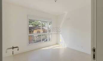 Imagem 6: Apartamento para venda possui 63 metros quadrados com 2 quartos em Pantanal - Florianópoli